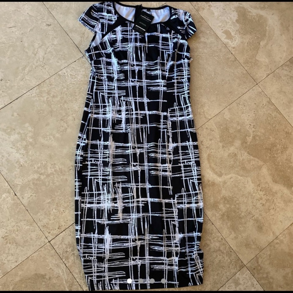 NWT Lunajany Dress Size Medium